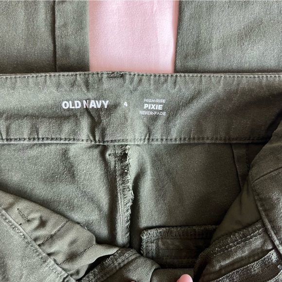 Pixi pant - Picture 2 of 3